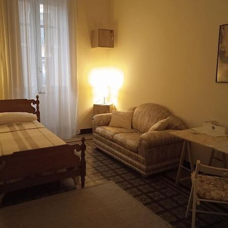 Nowhere Rooms Palermo Luaran gambar
