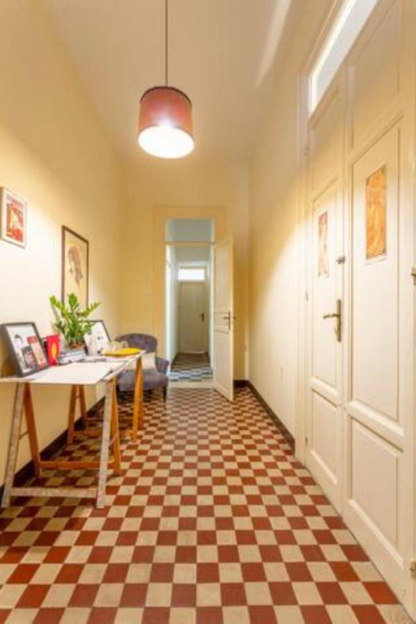 Nowhere Rooms Palermo Luaran gambar