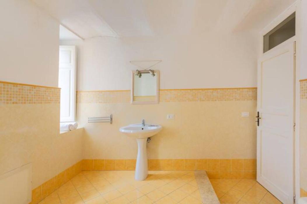 Nowhere Rooms Palermo Luaran gambar